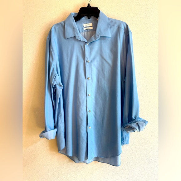 Men's Calvin Klein Blue Dress Shirt - Picture 1 of 2